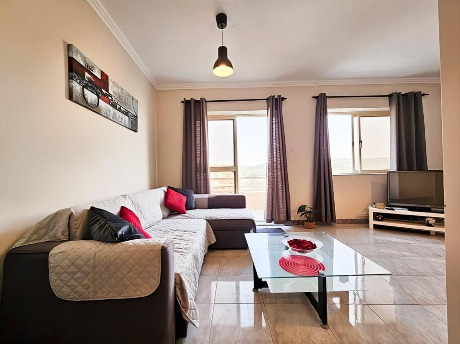 Waveside Apartment Сент-Полс-Бей Екстер'єр фото